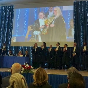 Conferita la Toga d'oro all'avv. Maria Eugenia Valazzi